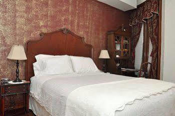 American Guest House, A Dc Washington